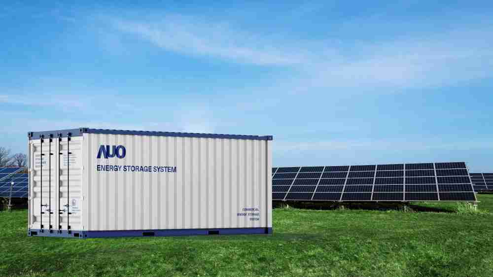 NG大舞台透过AI数据管理，，提供不同类型用户进行储能与能源管理，，达到再生能源管控调度成效