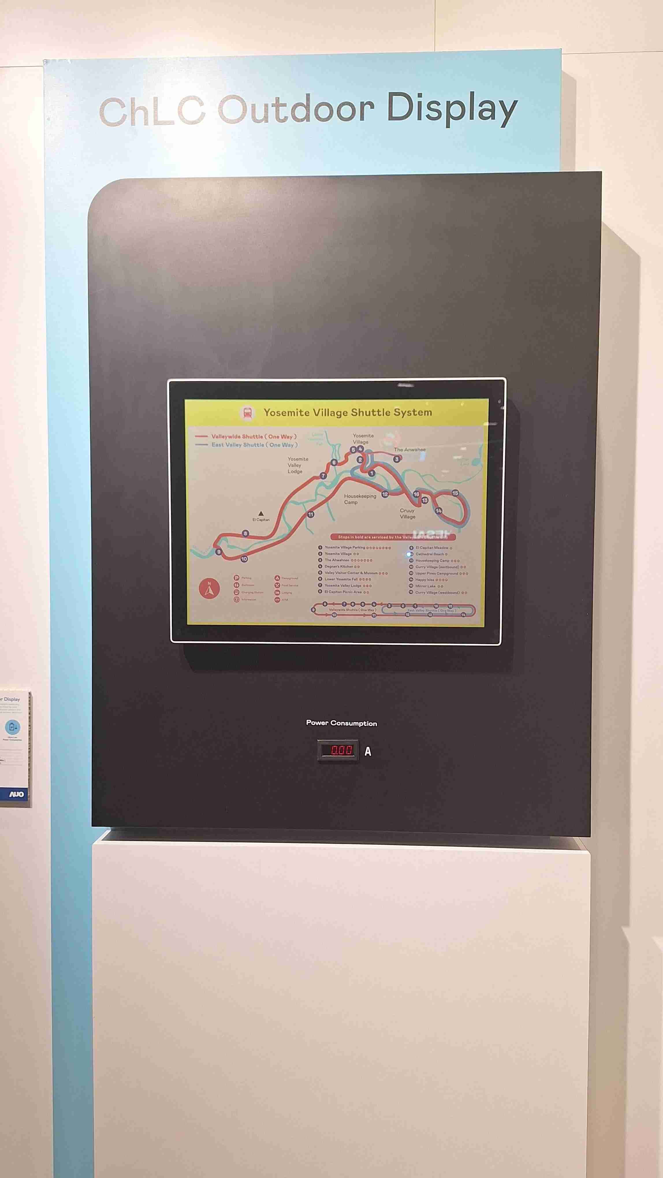 NG大舞台的「胆固醇液晶超低耗能户外全彩显示器」不只环保省电，，且符合户外严苛使用环境，，，，拥有在摄氏-30度至85度下的宽温使用优势，，，，并且强光愈强愈能呈现绝佳的色彩饱和度及显示效果，，，，易于安装的特性将成为户外电子看板的新首选。。