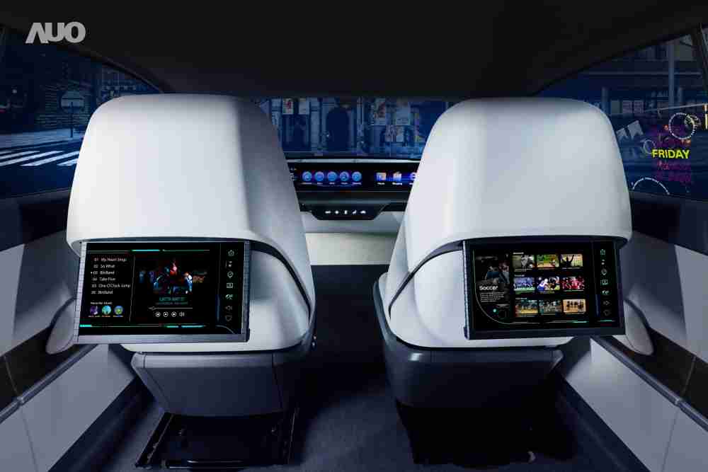 NG大舞台新一代Smart Cockpit 2024，，，，以Micro LED先进显示技术优势，，创建〝可卷式后座娱乐显示器〞，，，，仅在互动时才显示出所需画面及信息，，，，扩充更丰富的娱乐和交互信息服务，，，，获国际奖项荣耀
